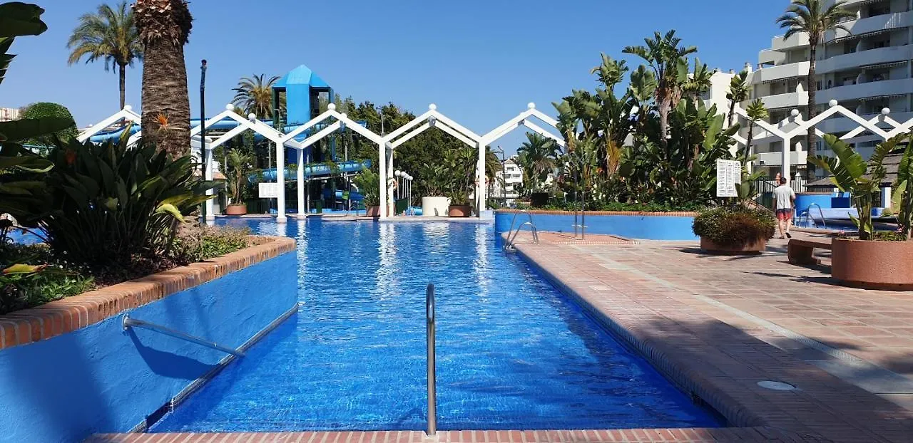 בנאלמדנה Apartamentos Holidays Benalbeach
